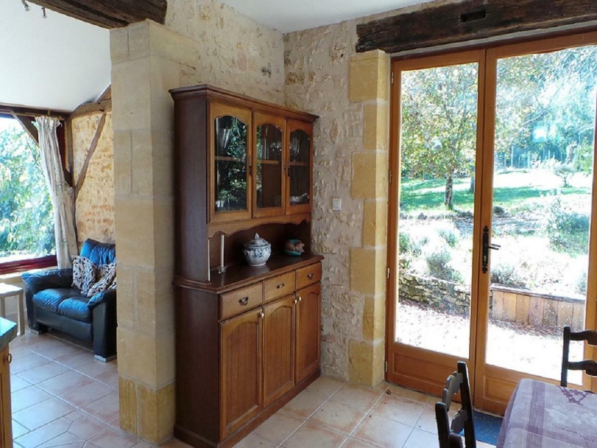Les Coustilles Saint-Alvere Bagian luar foto